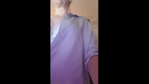 Snapshot of unfulfilledwife chatting on 01/26/25, 09:29 Eva online show from 01/26/25, 09:29