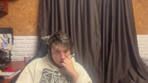 Snapshot of unholy_heat chatting on 02/14/26, 11:45 Anri online show from 02/14/26, 11:45