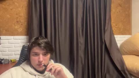 Snapshot of unholy_heat chatting on 03/16/26, 01:55 Anri online show from 03/16/26, 01:55