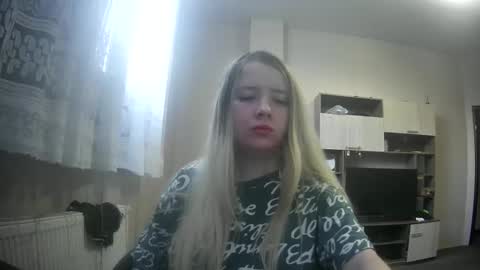 Snapshot of universeemily chatting on 10/20/25, 08:04 UniverseEmily online show from 10/20/25, 08:04