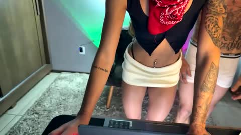 universitaria_ online show from 01/17/26, 03:22