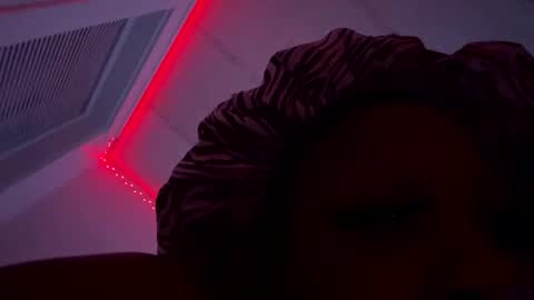 Snapshot of unknownsuccubus chatting on 02/24/25, 12:16 unknownsuccubus online show from 02/24/25, 12:16