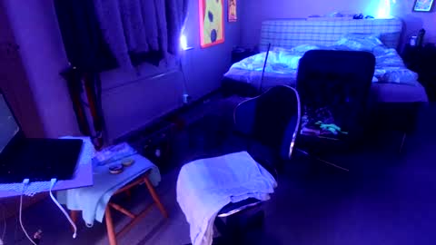 unlitimnaughty_ online show from 01/24/25, 11:48