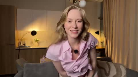 UnnaBella online show from 06/09/26, 07:14