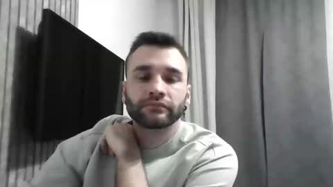 Snapshot of unnknow2024 chatting on 02/24/25, 08:25 SlavaVibes online show from 02/24/25, 08:25