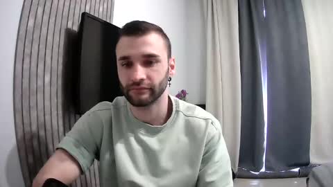 Snapshot of unnknow2024 chatting on 02/26/25, 01:08 SlavaVibes online show from 02/26/25, 01:08