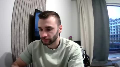 Snapshot of unnknow2024 chatting on 02/27/25, 03:48 SlavaVibes online show from 02/27/25, 03:48