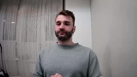 Snapshot of unnknow2024 chatting on 09/29/25, 08:57 SlavaVibes online show from 09/29/25, 08:57