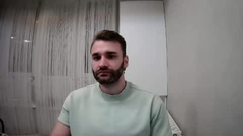 Snapshot of unnknow2024 chatting on 09/30/25, 06:02 SlavaVibes online show from 09/30/25, 06:02