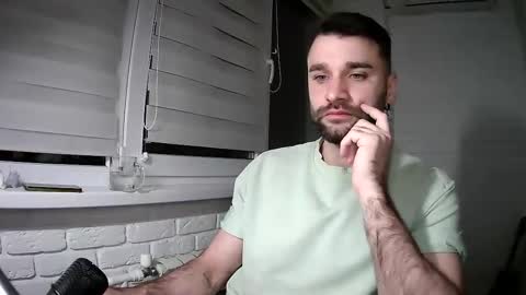 Snapshot of unnknow2024 chatting on 04/03/26, 08:07 SlavaVibes online show from 04/03/26, 08:07