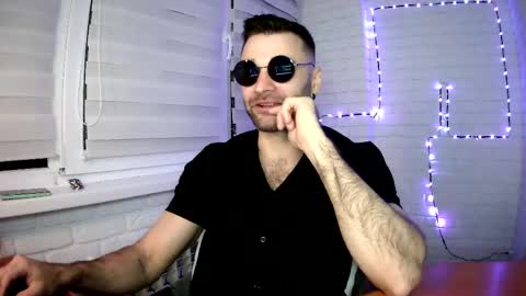 SlavaVibes online show from 04/24/26, 06:21