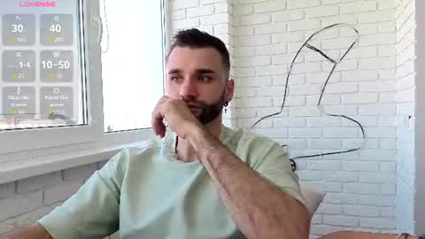 Snapshot of unnknow2024 chatting on 06/25/26, 01:04 SlavaVibes online show from 06/25/26, 01:04