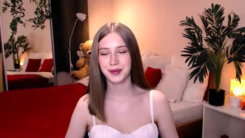 unreal_lady online show from 06/06/26, 10:03