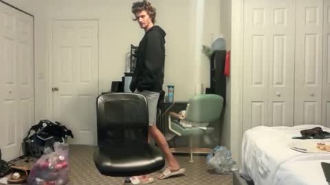 Stepbro online show from 11/13/25, 12:04