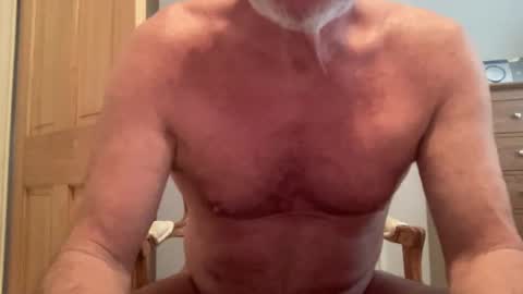 Snapshot of upton64 chatting on 12/05/24, 09:39 Oak Cock online show from 12/05/24, 09:39