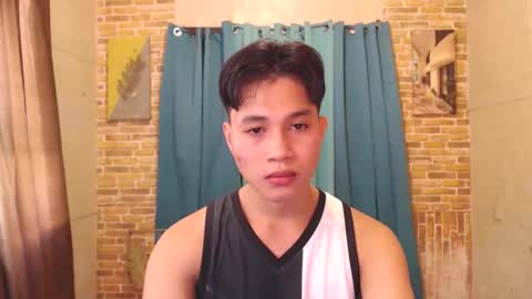 ur_boy_mark online show from 10/12/25, 07:51