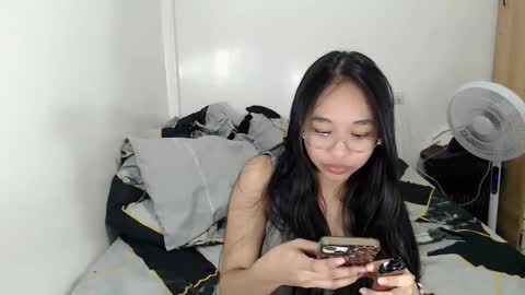 Snapshot of ur_celeste chatting on 03/29/26, 09:53 celeste online show from 03/29/26, 09:53