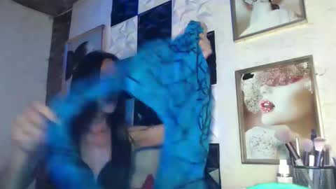 chrizzy online show from 10/18/25, 09:32