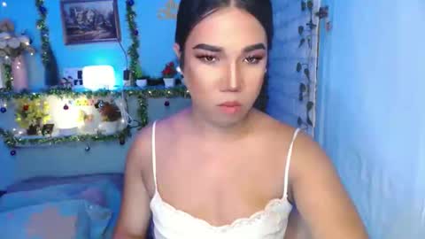 Snapshot of ur_hot_tommiexx chatting on 11/20/25, 06:24 jennie online show from 11/20/25, 06:24