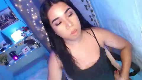 Snapshot of ur_hot_tommiexx chatting on 03/01/26, 02:13 jennie online show from 03/01/26, 02:13