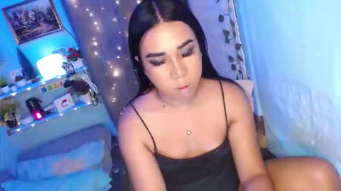 Snapshot of ur_hot_tommiexx chatting on 03/05/26, 02:51 jennie online show from 03/05/26, 02:51