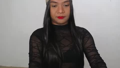 Snapshot of ur_hotcarla chatting on 01/27/25, 01:19 ur_hotcarla online show from 01/27/25, 01:19