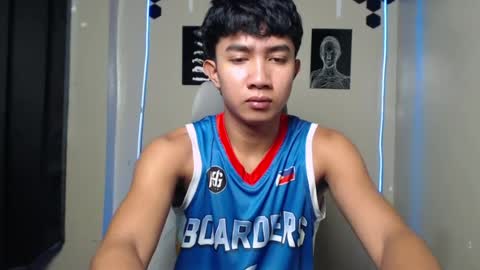 Snapshot of ur_hottestjonny chatting on 07/10/26, 10:12 jonny online show from 07/10/26, 10:12