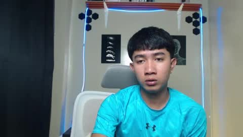 Snapshot of ur_hottestjonny chatting on 07/28/26, 11:17 jonny online show from 07/28/26, 11:17