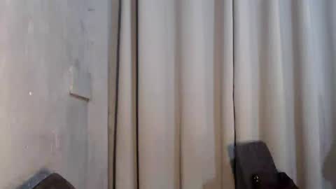 Snapshot of ur_krissyxxx chatting on 06/23/26, 10:02 kriss online show from 06/23/26, 10:02