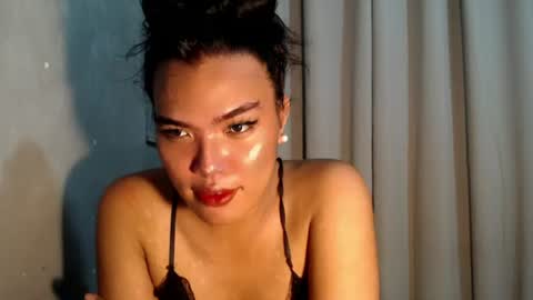 Snapshot of ur_krissyxxx chatting on 07/28/26, 08:52 kriss online show from 07/28/26, 08:52