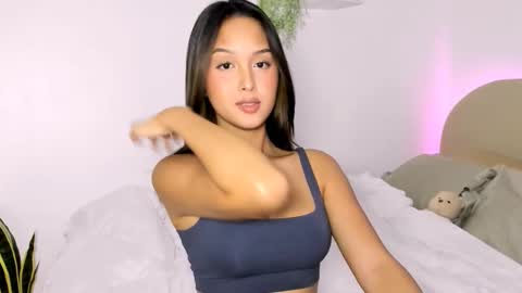 Snapshot of ur_mija_veronica chatting on 02/13/26, 10:11 Veronica Lodge online show from 02/13/26, 10:11