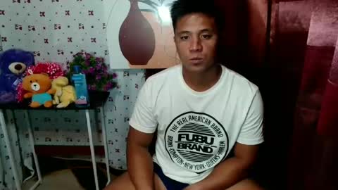 Snapshot of ur_pinoydave chatting on 01/14/25, 07:27 Dave online show from 01/14/25, 07:27