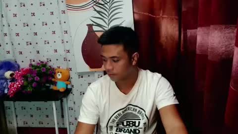 Snapshot of ur_pinoydave chatting on 01/25/25, 07:39 Dave online show from 01/25/25, 07:39