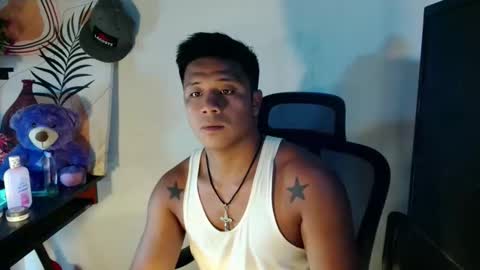 Snapshot of ur_pinoydave chatting on 02/19/26, 02:24 Dave online show from 02/19/26, 02:24