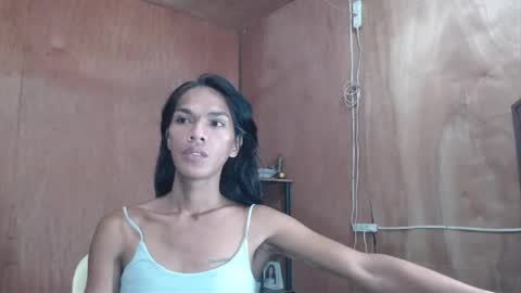 Snapshot of ur_prescious_xxx chatting on 05/20/26, 09:32 Ur Lovely Pricious online show from 05/20/26, 09:32