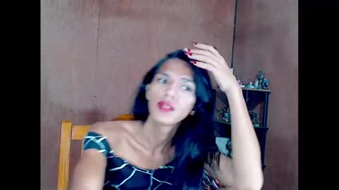 Snapshot of ur_prescious_xxx chatting on 06/28/26, 02:23 Ur Lovely Pricious online show from 06/28/26, 02:23