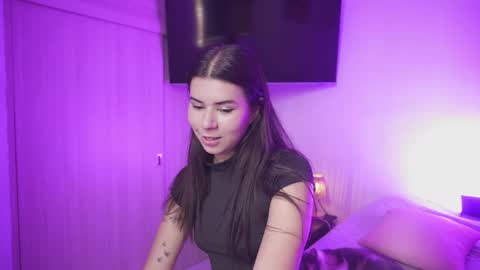 samyyy online show from 06/05/26, 03:40