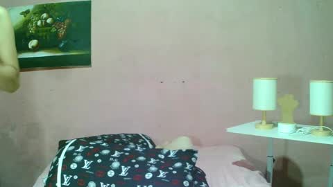 Snapshot of ur_sexybabe_ehra chatting on 01/06/25, 04:47 ur_sexybabe_ehra online show from 01/06/25, 04:47