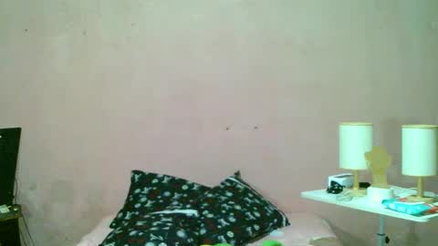 Snapshot of ur_sexybabe_ehra chatting on 03/06/25, 07:36 ur_sexybabe_ehra online show from 03/06/25, 07:36
