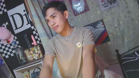 ur_shan21 online show from 03/17/26, 01:43