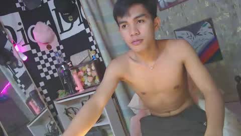 ur_shan21 online show from 03/19/26, 03:49