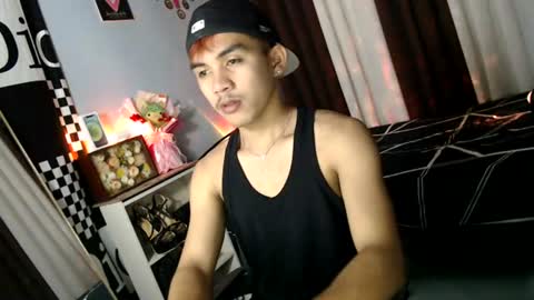 ur_shan21 online show from 06/25/26, 07:24