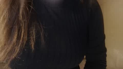 Snapshot of ur_truelyhot_trisha chatting on 02/17/26, 08:04 ur_truelyhot_trisha online show from 02/17/26, 08:04