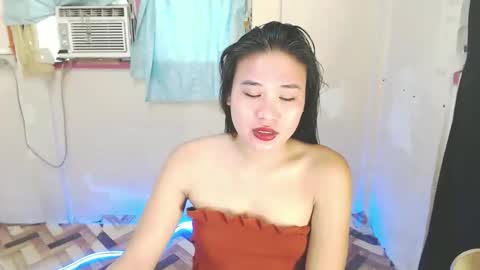 Snapshot of ur_ugly_princess chatting on 04/16/26, 12:00 chesca online show from 04/16/26, 12:00