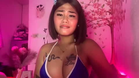 Snapshot of ur_ultimatedreamgirlxoxo chatting on 04/11/26, 09:08 HelloIm Girly online show from 04/11/26, 09:08