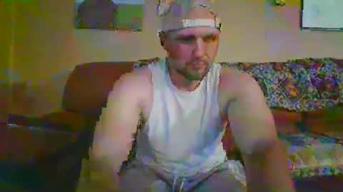 ur_zaddy4now online show from 01/15/25, 09:02