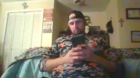 ur_zaddy4now online show from 02/13/25, 05:26
