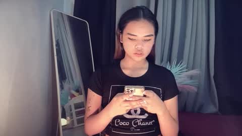 Snapshot of urasian_france69 chatting on 11/13/25, 03:27 FRANCINE cum with me in pvt or pwrd online show from 11/13/25, 03:27