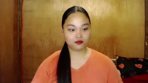 Snapshot of urasian_hotchix69 chatting on 12/30/24, 07:00 Lycah online show from 12/30/24, 07:00
