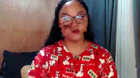 Snapshot of urasian_hotchix69 chatting on 10/06/25, 06:00 Lycah online show from 10/06/25, 06:00